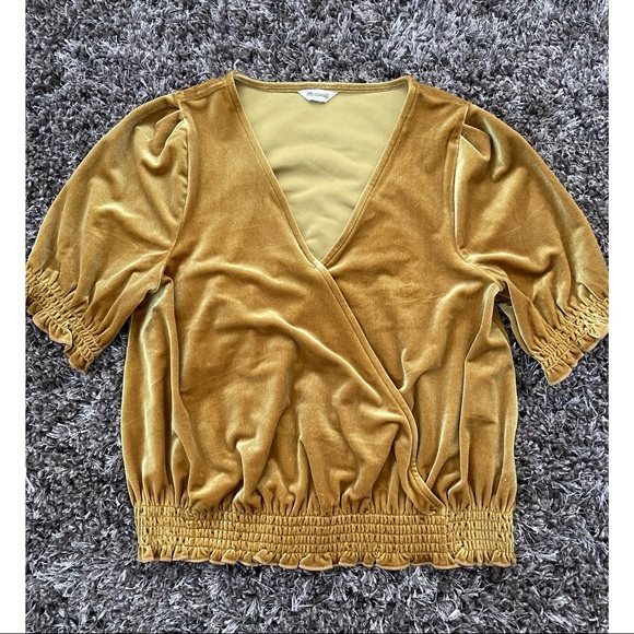 Madewell Velvet Smocked Crossover Top - Picture 4 of 9